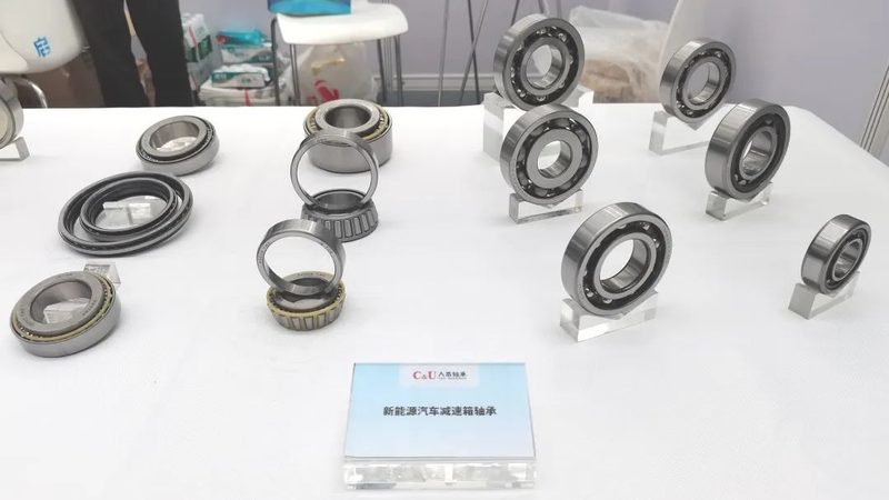 深沟球轴承尺寸参数全解析：揭秘其核心要素与选型要点