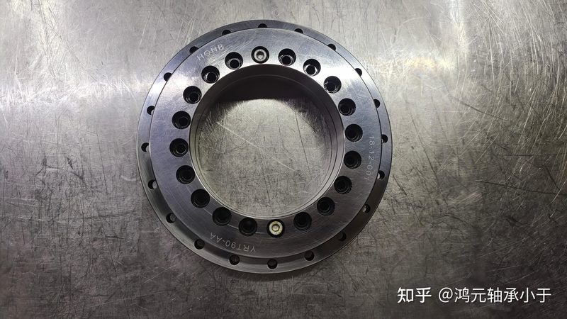 深沟球轴承：精密传动部件的“心脏”**